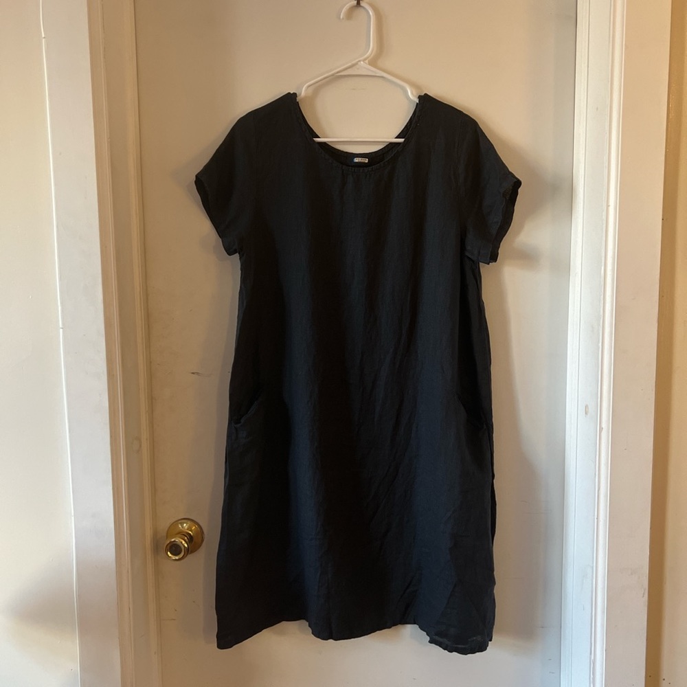 cp shades black short sleeve dress